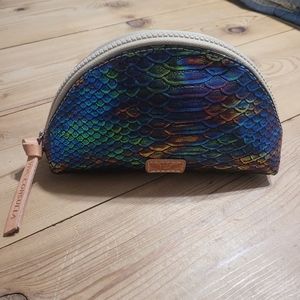 Consuela Medium Cosmetic Case